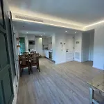 Modern In The Heart Of Old Town Gerona