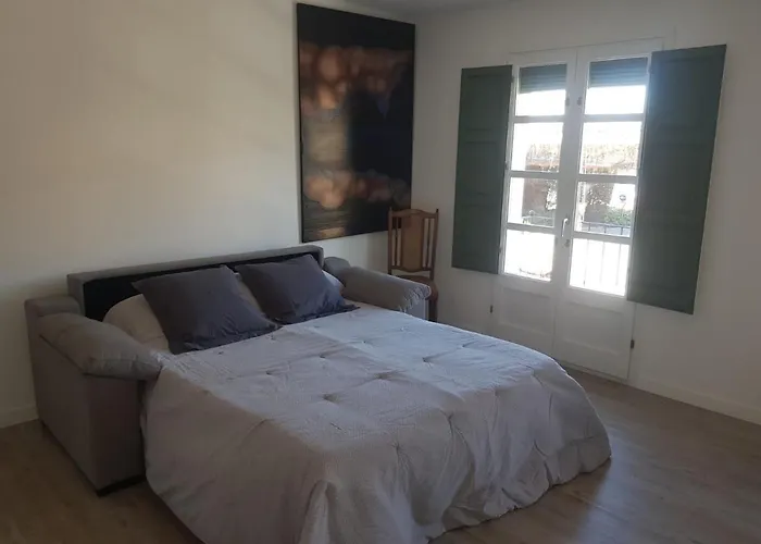 Modern In The Heart Of Old Town